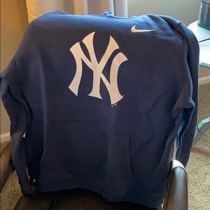 Perfect condition yankees hoodie